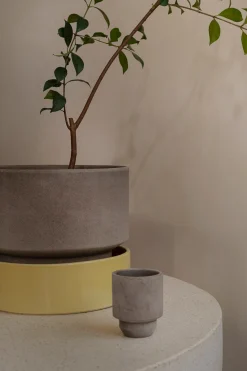 Underskåle|Hoff Krukke Serien^PLANT Hoff underskål, glaseret Pale Yellow